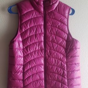 Old Navy Down Puffer Vest, Dark Pink, Size M